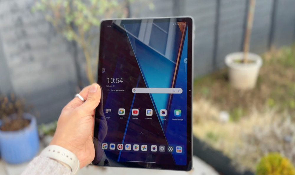Повний огляд на бюджетний планшет Lenovo Tab M11 4/128 LTE — чи вато купувати, чесний відгук про характеристики та функції