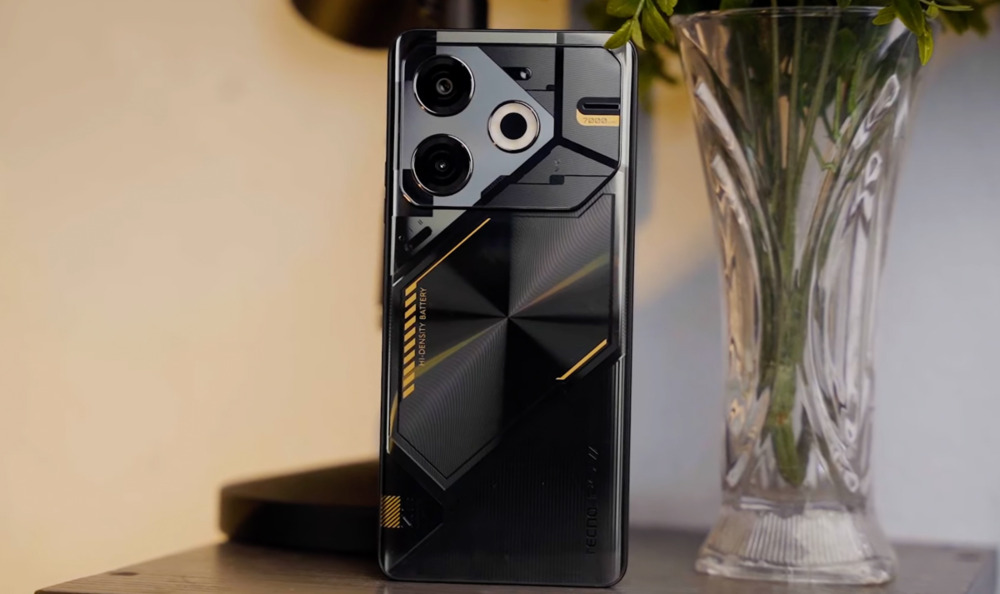 Чи варто купувати Tecno Pova 6 Neo у 2024 році?