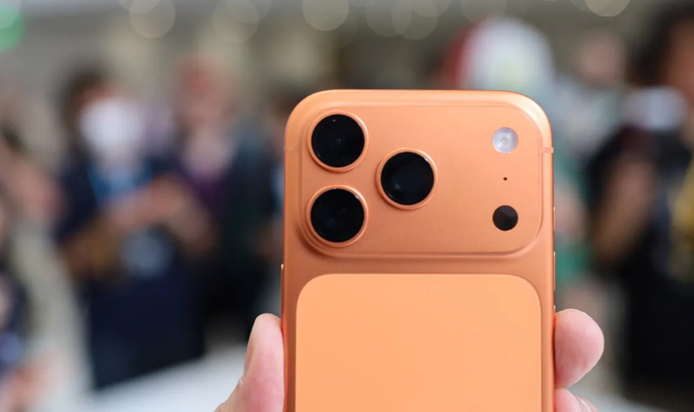 Огляд iPhone 17 Pro — враження від новинки, характеристики та ціна в Україні, чи варто купувати
