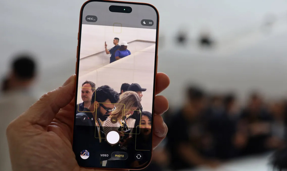 Огляд iPhone 17 Pro — враження від новинки, характеристики та ціна в Україні, чи варто купувати