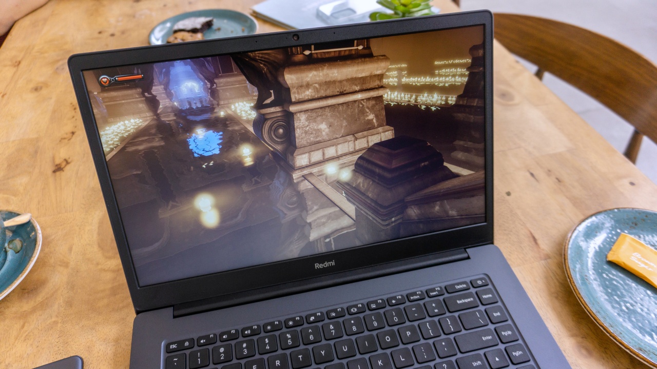 Огляд ноутбука Xiaomi Mi RedmiBook 15 — Ідеальне поєднання продуктивності та доступності