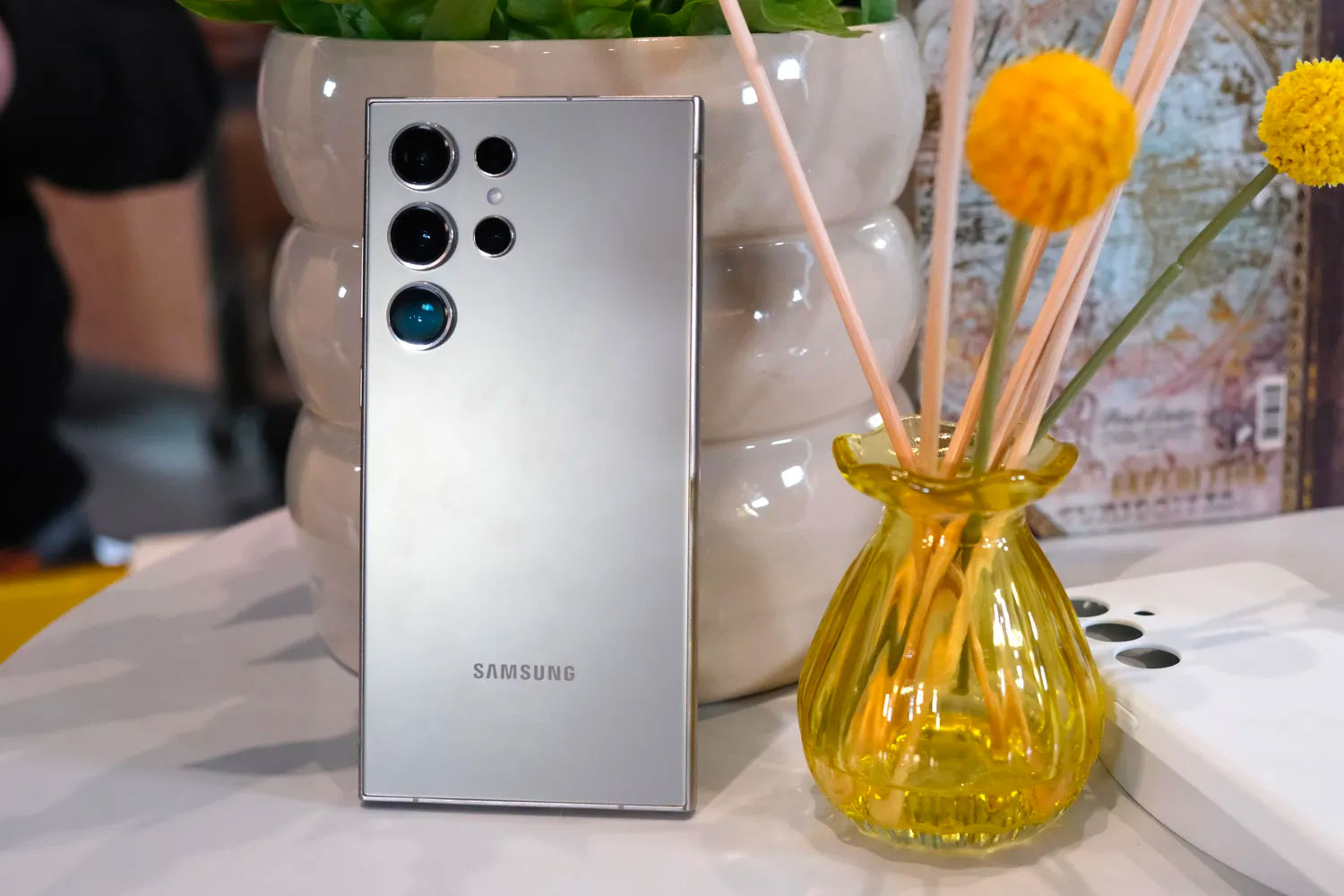 Огляд смартфона Samsung Galaxy S24 Ultra