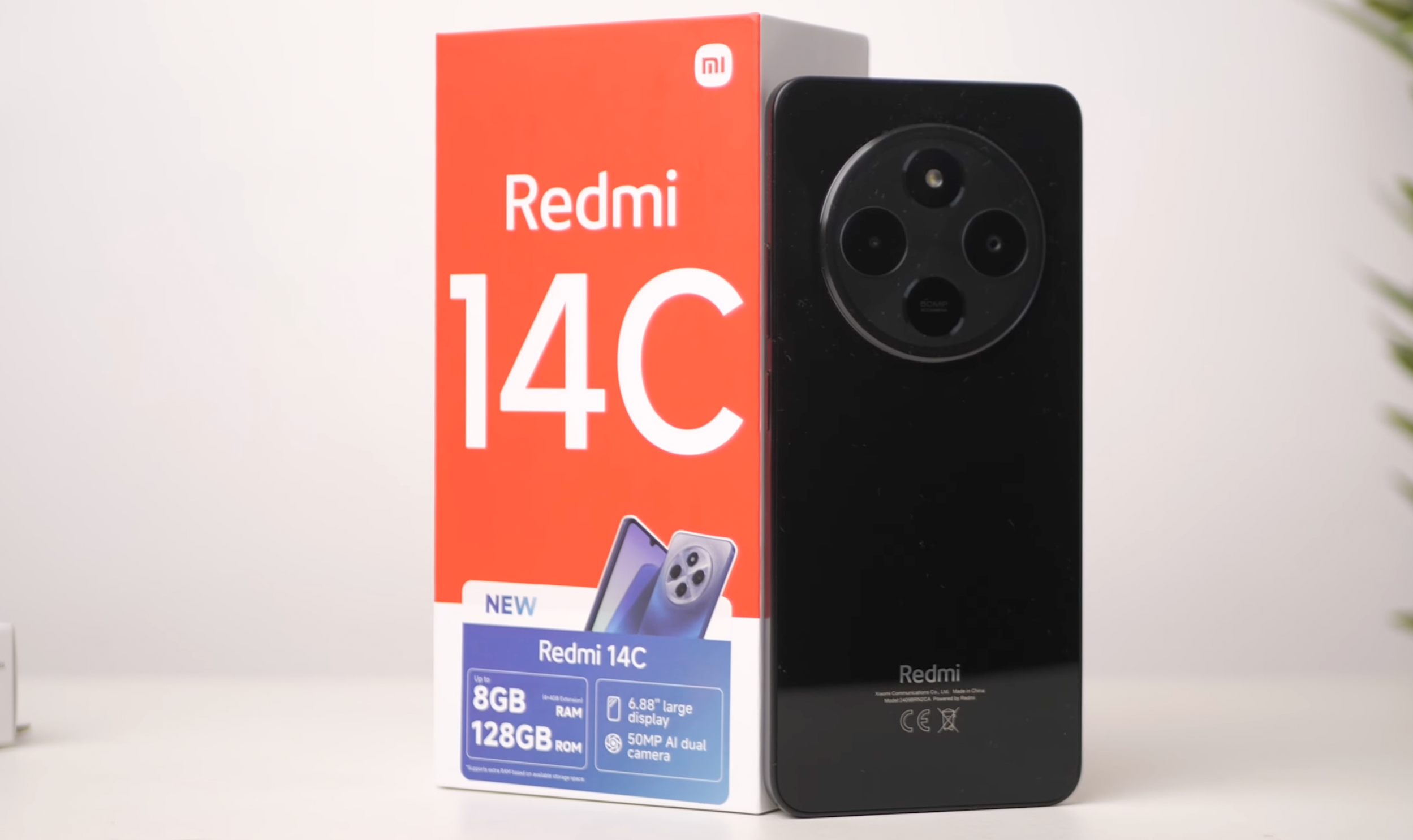 Огляд та відгук на Xiaomi Redmi 14C — порівняння камери, технічні характеристики та акумулятор Огляд та відгук на Xiaomi Redmi 14C — порівняння камери, технічні характеристики та акумулятор