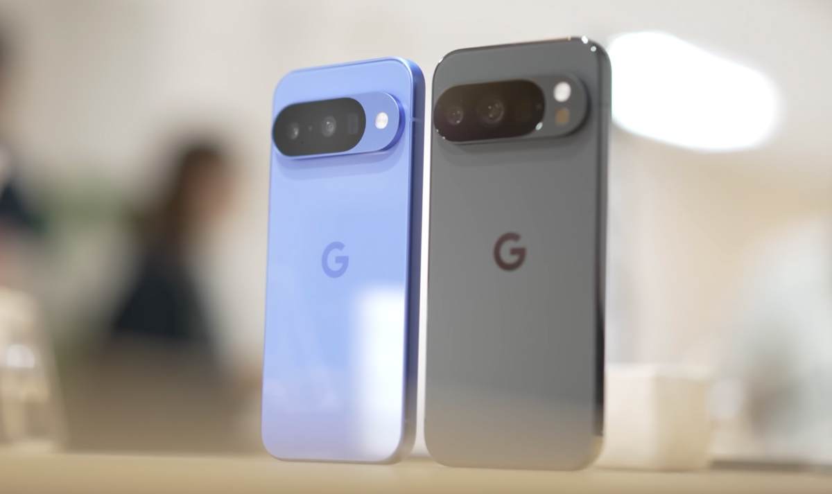 Огляд Google Pixel 10: головні оновлення і чи варто міняти Pixel 9 на новинку