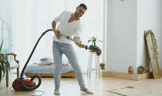 Найчастіші помилки під час користування пилососом та як їх уникнути