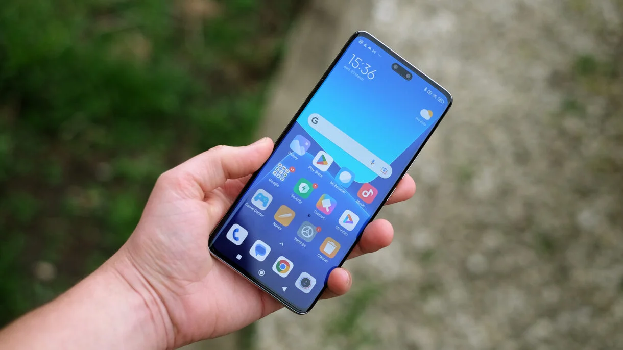 Повний огляд Xiaomi 13 Lite у 2023 році: Чи варто купувати?