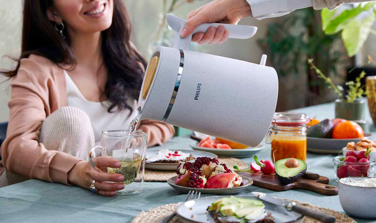 Огляд на електричяний чайник: Philips серії 5000 HD9365/10