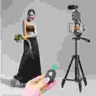 Набір блогера Piko Vlogging Kit PVK-05LM — штатив, кільцева лампа, мікрофон та пульт для зйомки на смартфон